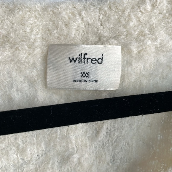 Aritzia Wilfred Alpaca Knit Sweater in Cream (xxs) - Picture 3 of 5